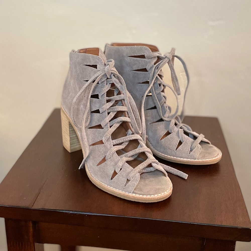 Sam Edelman Gray Leather Suede Front-Tie High Heels